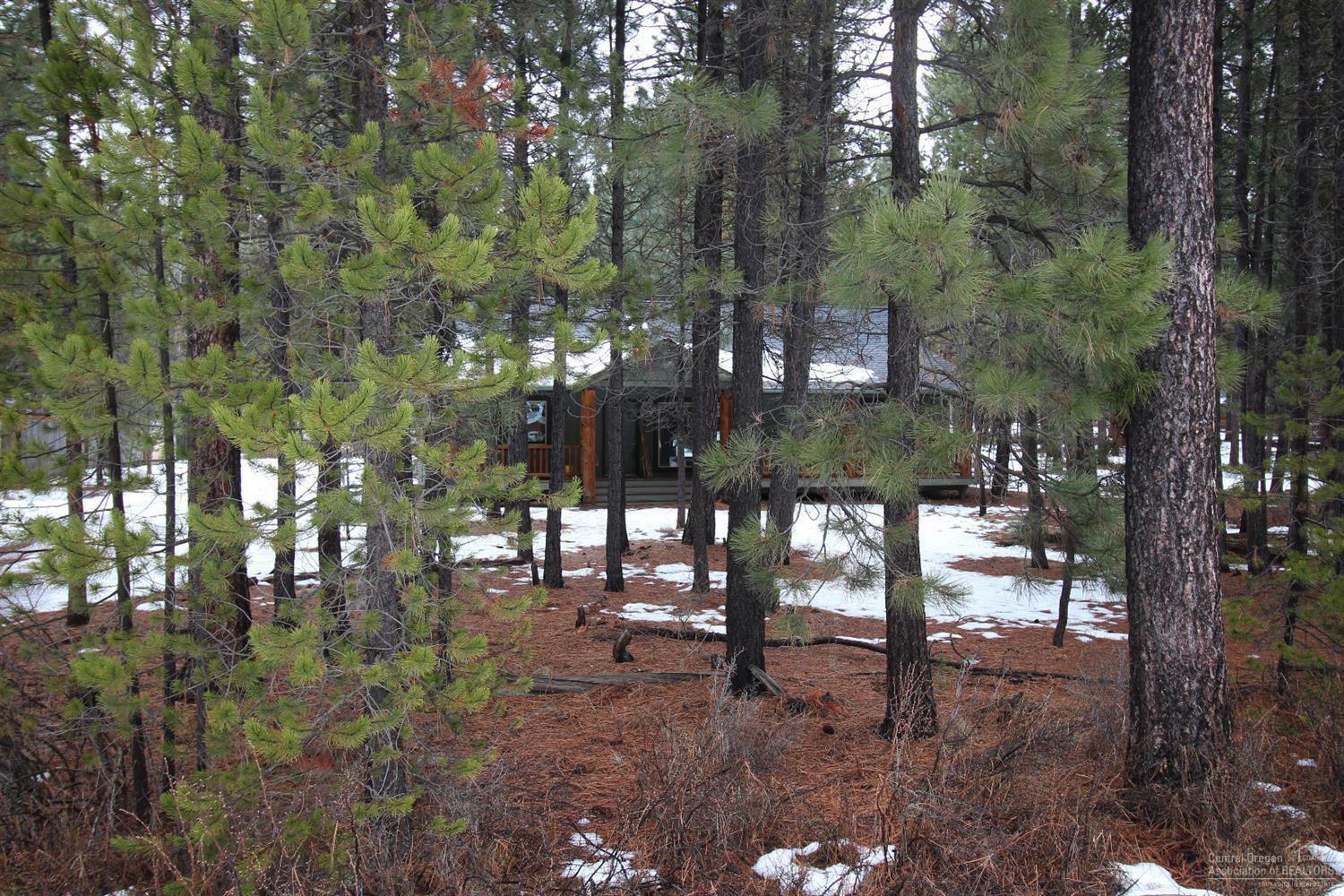 Property Photo: 16940 Jacinto Road OR 97707
