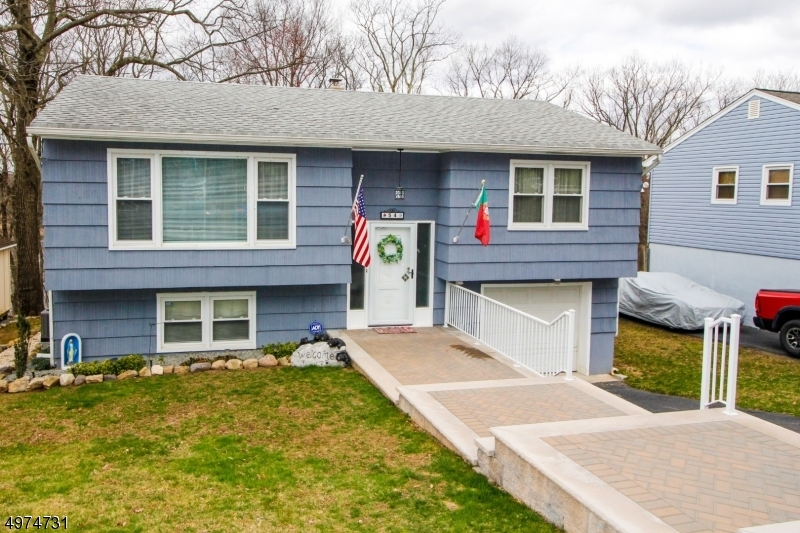 Property Photo:  54 Cayuga Ave  NJ 07866 