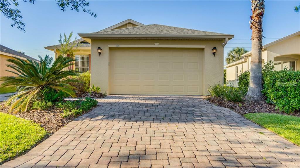 Property Photo:  328 Grand Canal Dr  FL 34759 