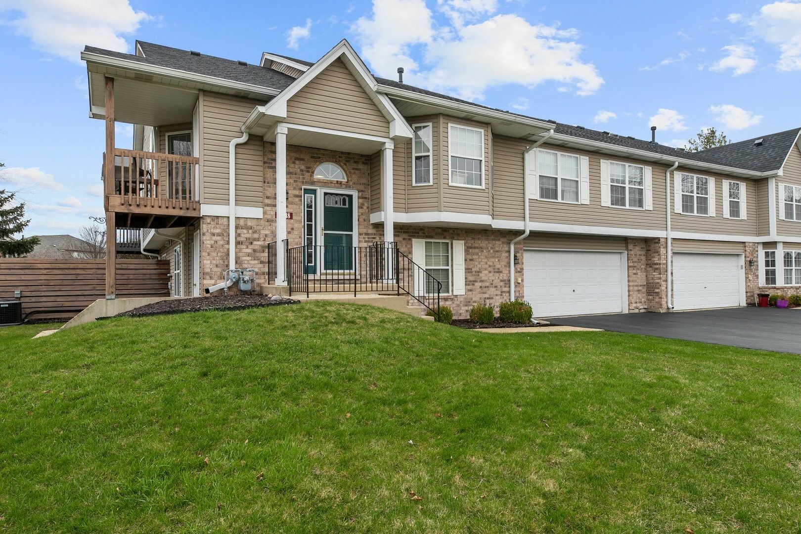 Property Photo:  13948 Cambridge Circle  IL 60544 