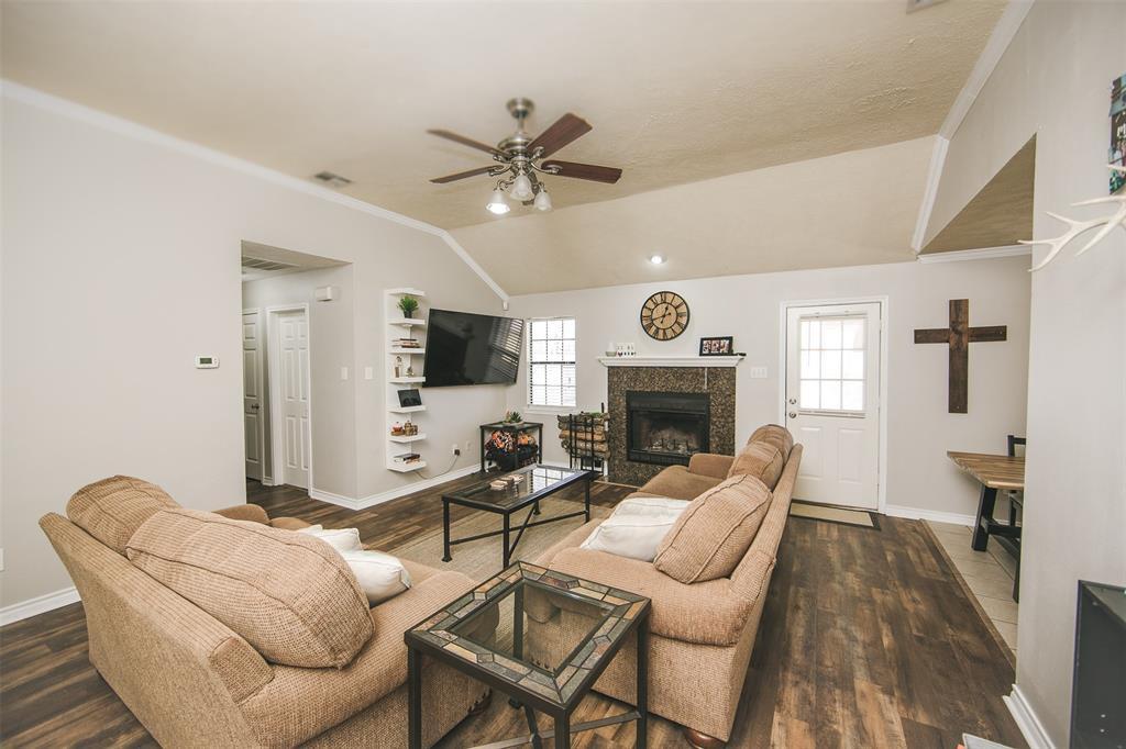 Property Photo: 5811 Flower Gate Drive TX 77373
