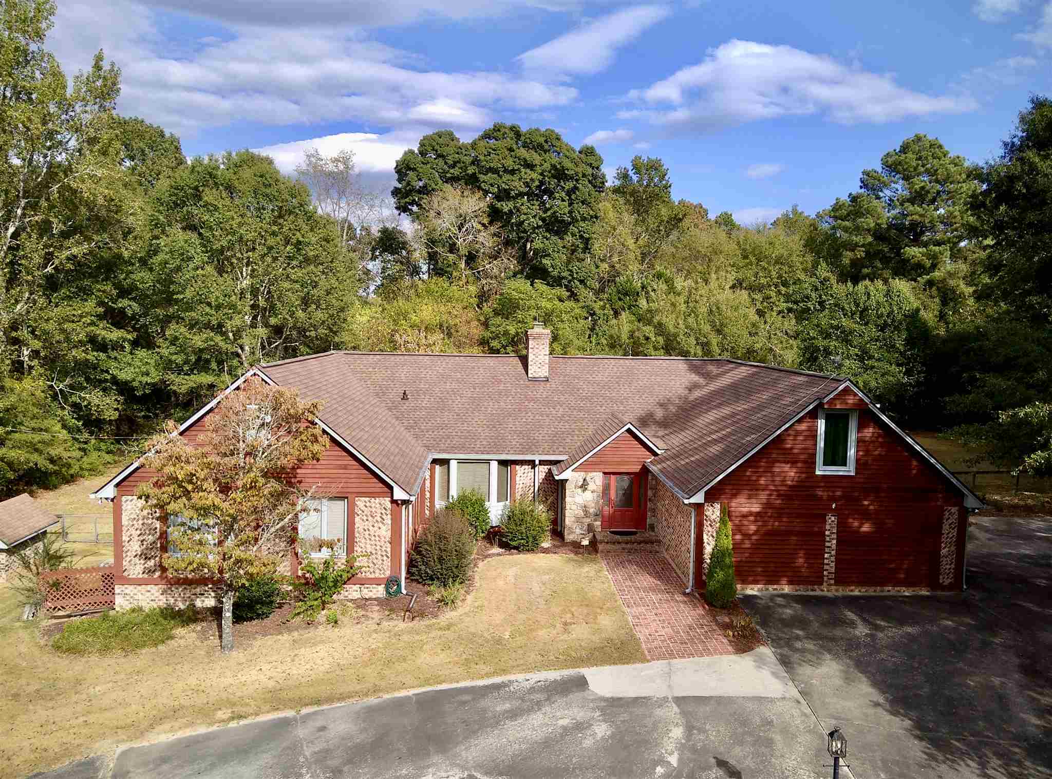 Property Photo:  2921 Athens Highway  GA 30642 