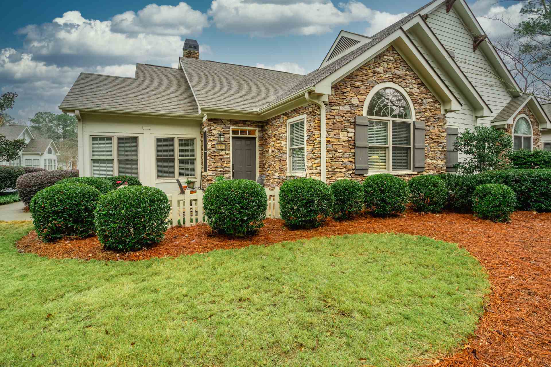 Property Photo:  113 Edgewood Court  GA 31024 