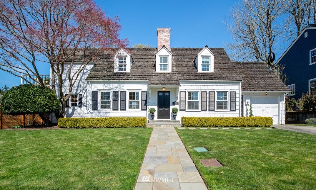 Property Photo: 1532 NW Blue Ridge Drive WA 98177