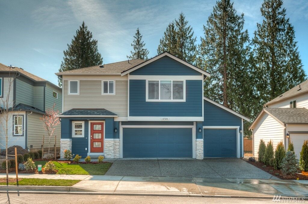Property Photo: 8829 54th Street NE Hl20 WA 98270