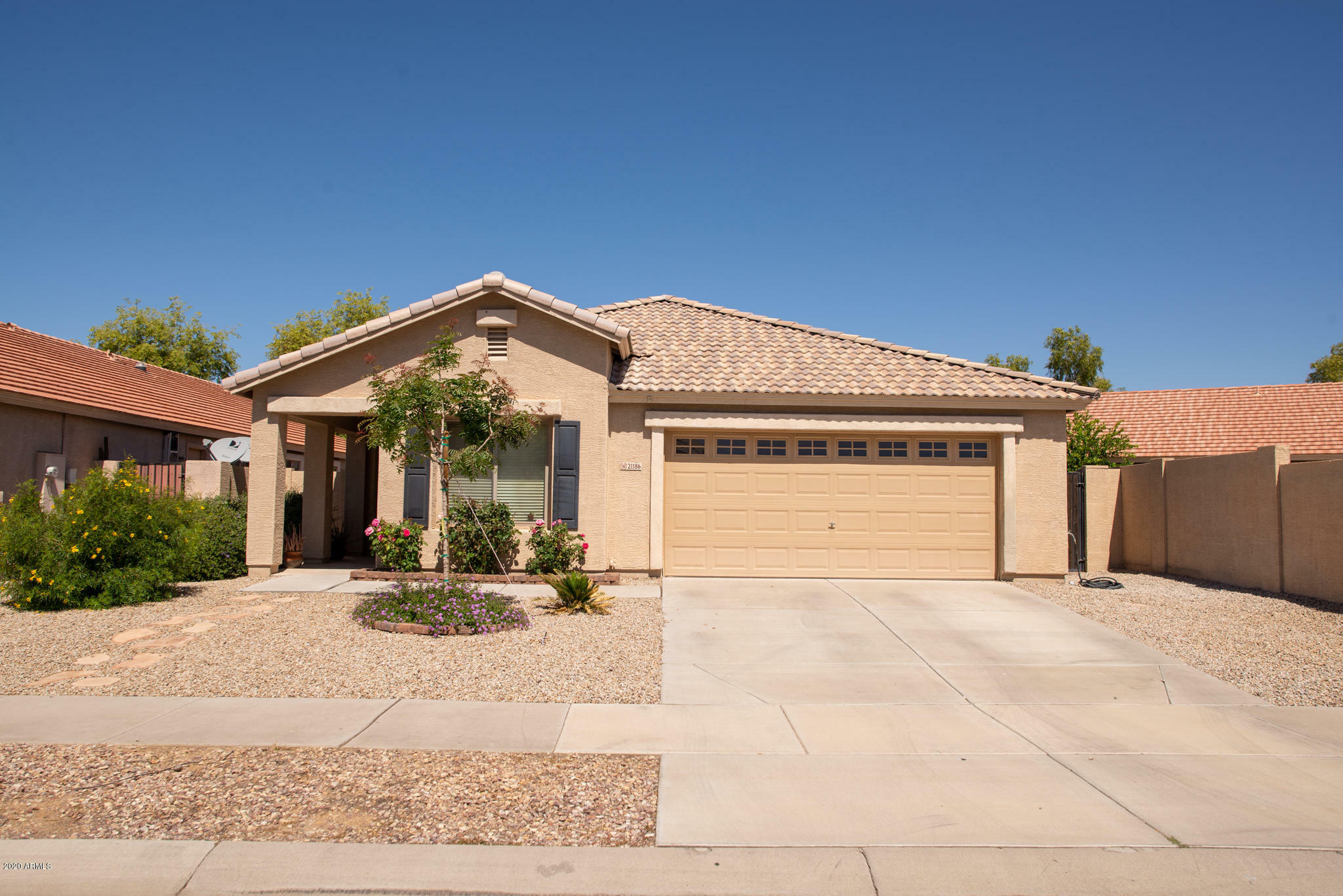 Property Photo:  21186 E Aspen Valley Drive  AZ 85142 