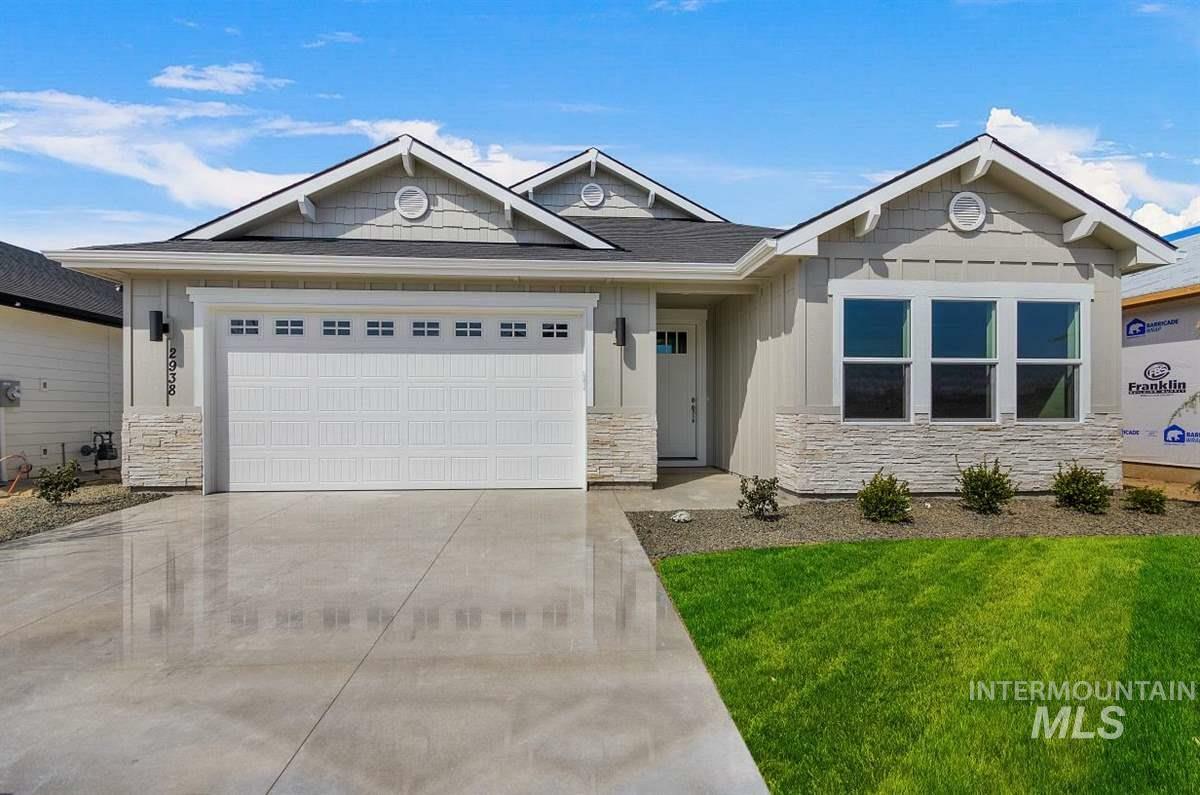 Property Photo: 2938 E Diorite St. ID 83686