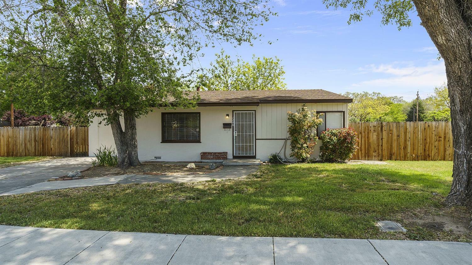 1240 Madison Avenue  Tracy CA 95376 photo