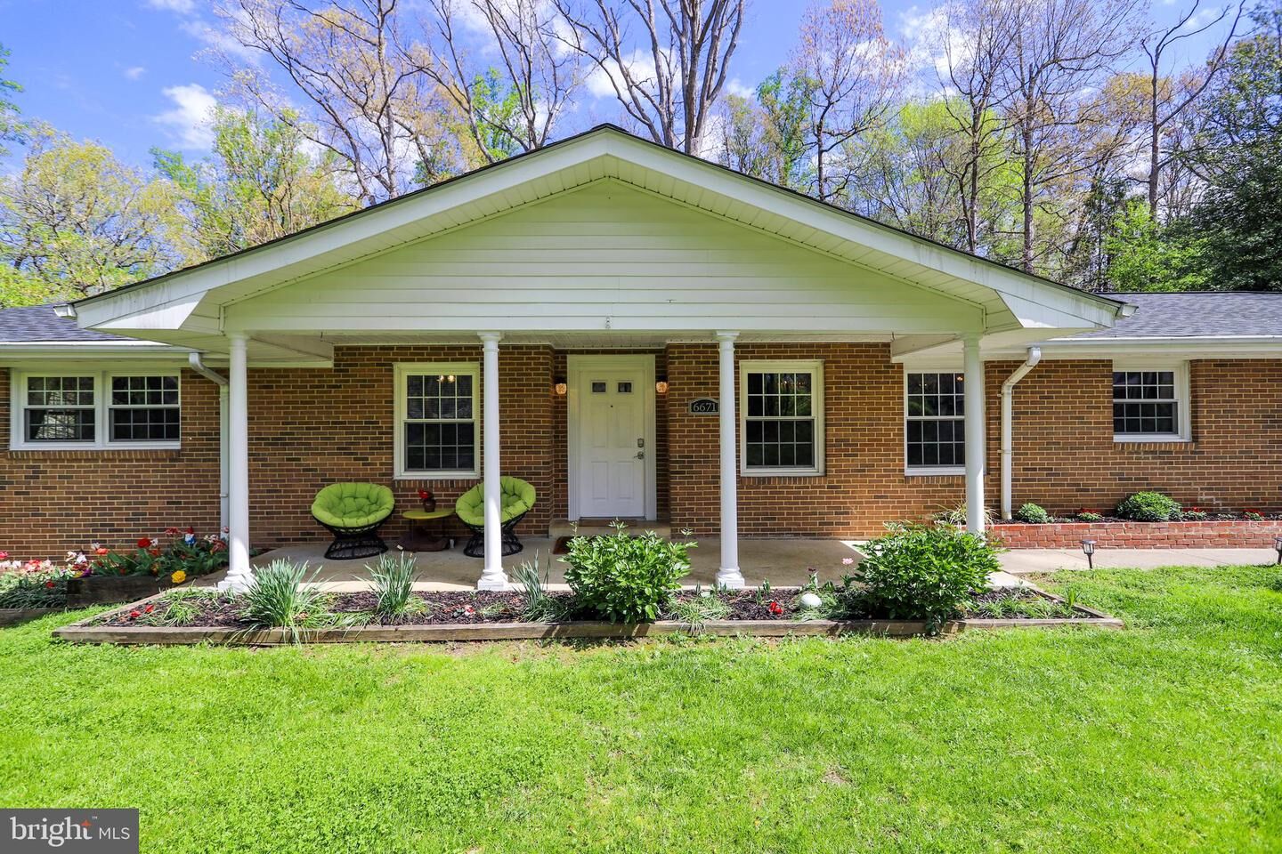 Property Photo:  6671 Ridgeway Drive  VA 22150 