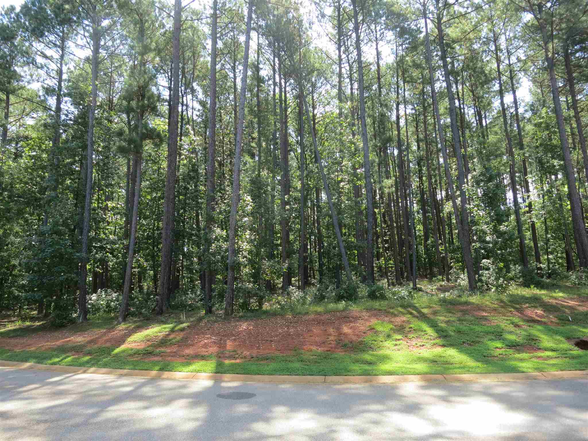 Property Photo: 1050 Armors Ford GA 30642