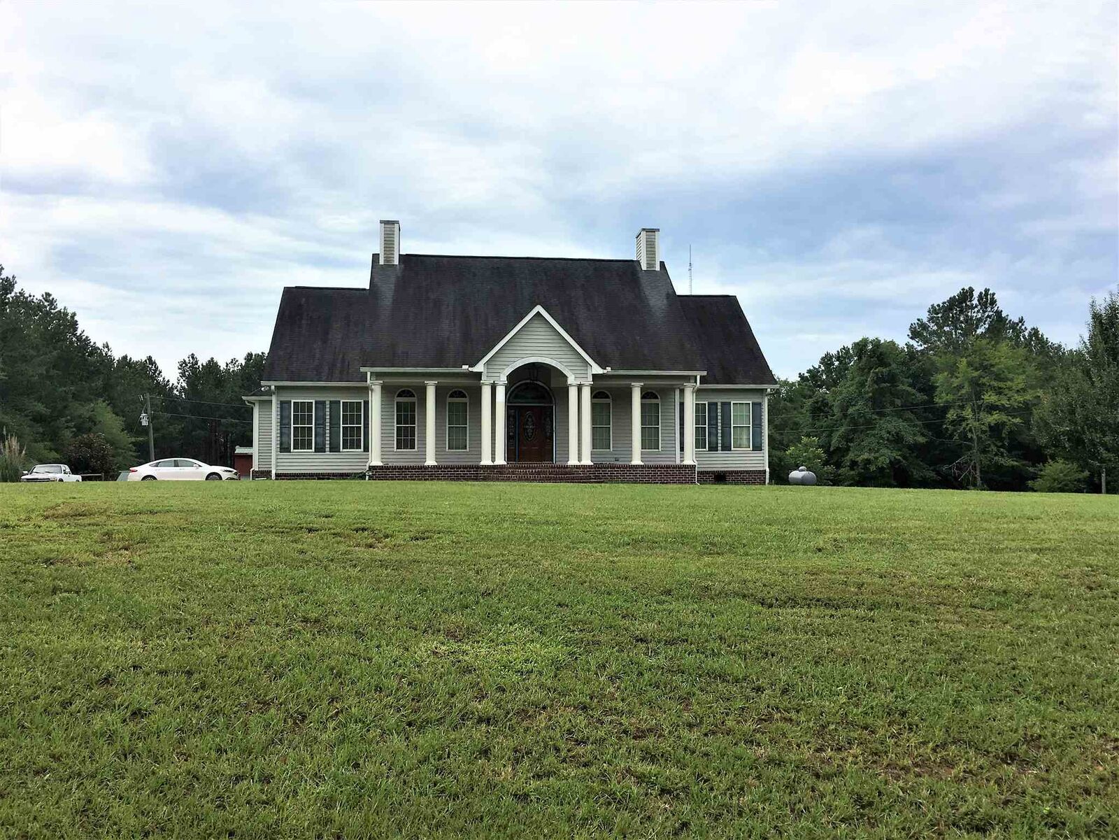 Property Photo: 362 Hunting Club Rd GA 30631