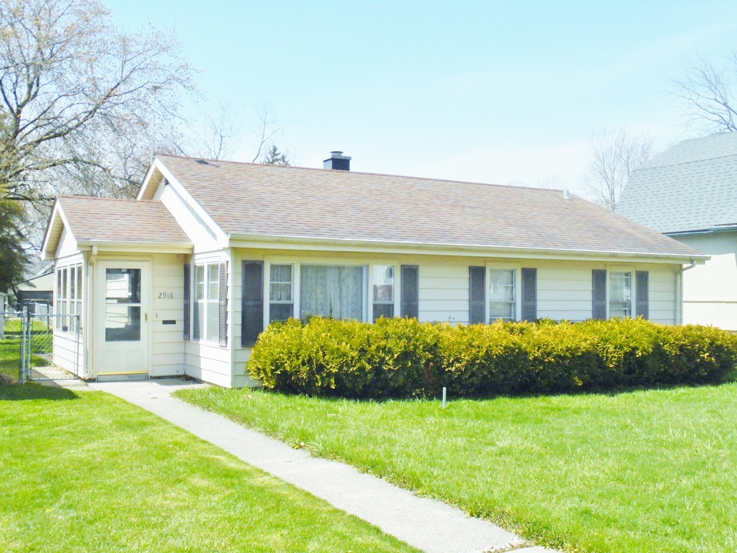 Property Photo: 2916 Ezekiel Avenue IL 60099