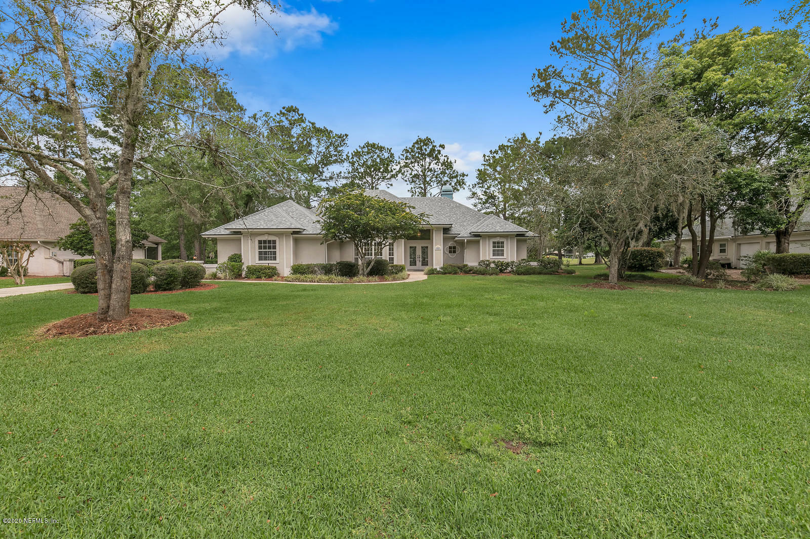 Property Photo:  1692 Colonial Drive  FL 32043 