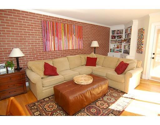 Property Photo: 332 Franklin 201 MA 02139