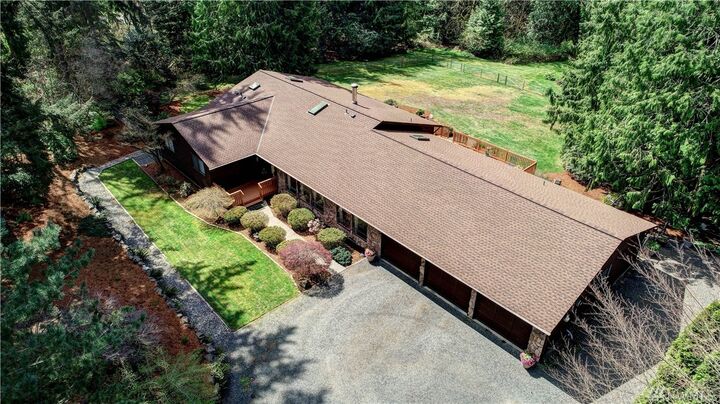 Property Photo: 23620 131st Avenue SE WA 98296