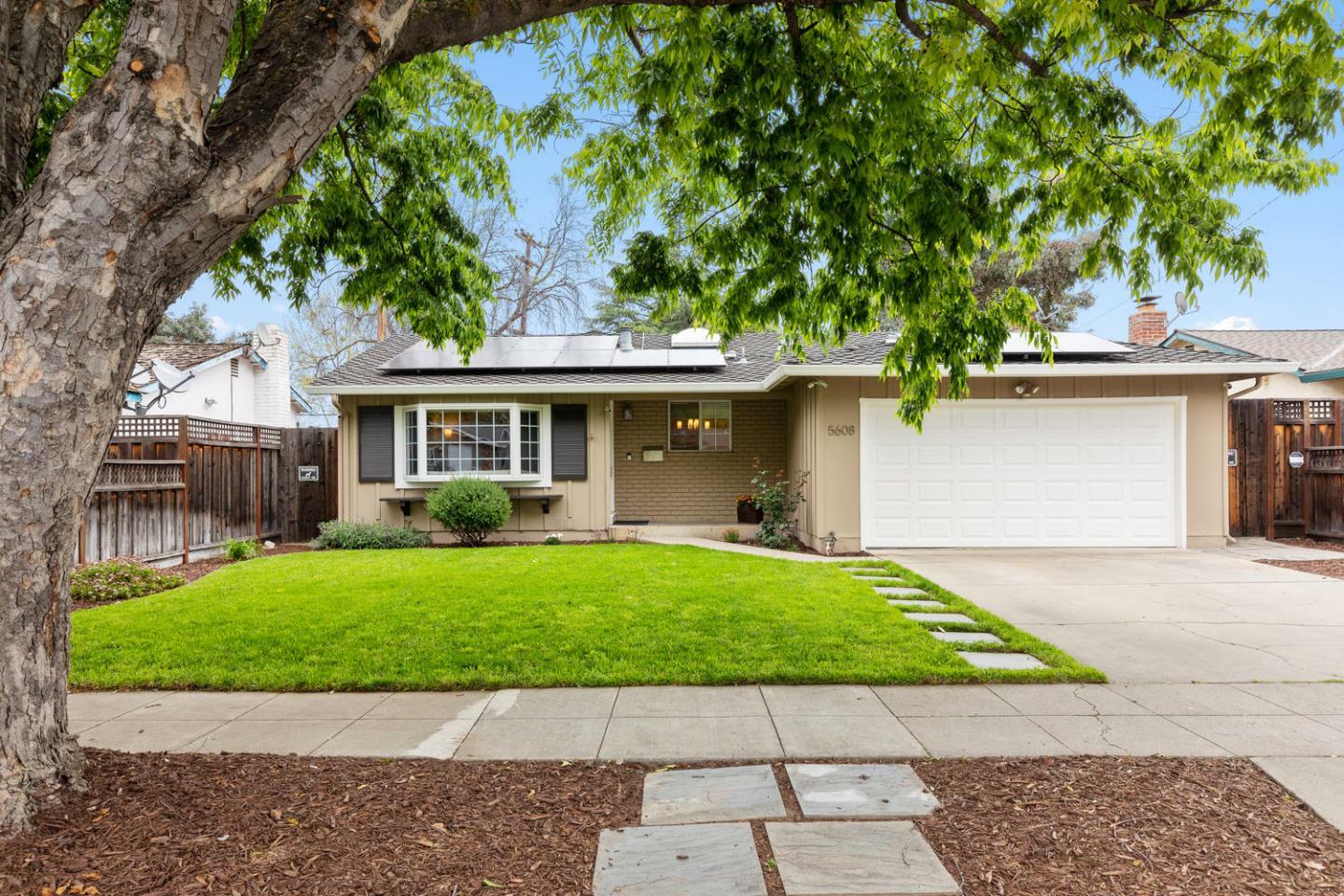 Property Photo:  5608 Croydon Avenue  CA 95118 