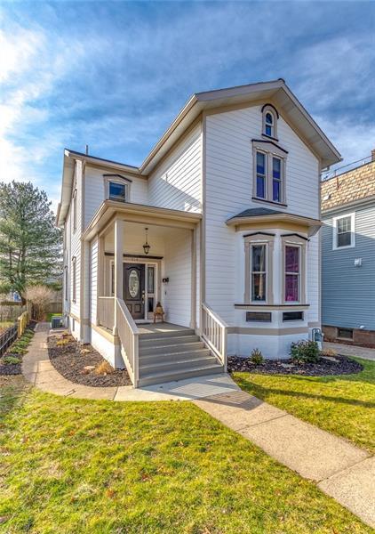 Property Photo: 814 Hill Street PA 15143
