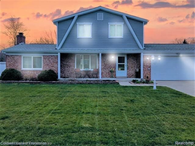 Property Photo: 6101 Barker Drive MI 48329
