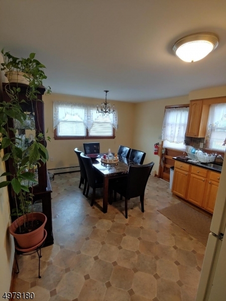 Property Photo:  132 Maple Ave 2  NJ 07424 