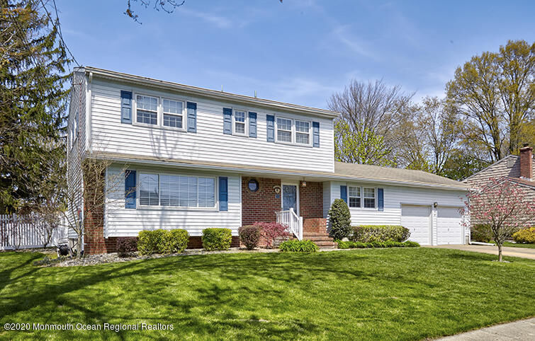 Property Photo:  16 Ticonderoga Drive  NJ 08505 