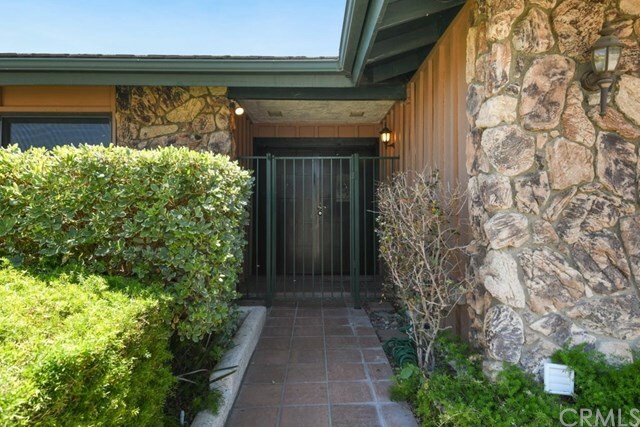 Property Photo:  2160 Santa Anita Road  CA 92860 