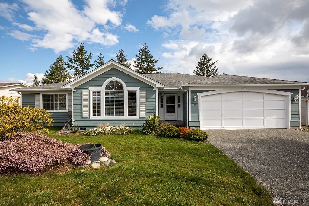 Property Photo: 4405 Glasgow Way WA 98221