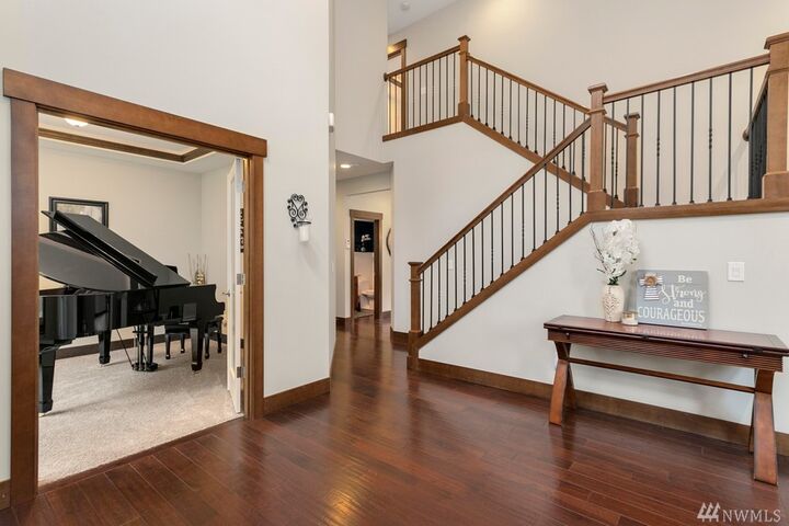 Property Photo: 11124 137th Avenue NE WA 98258
