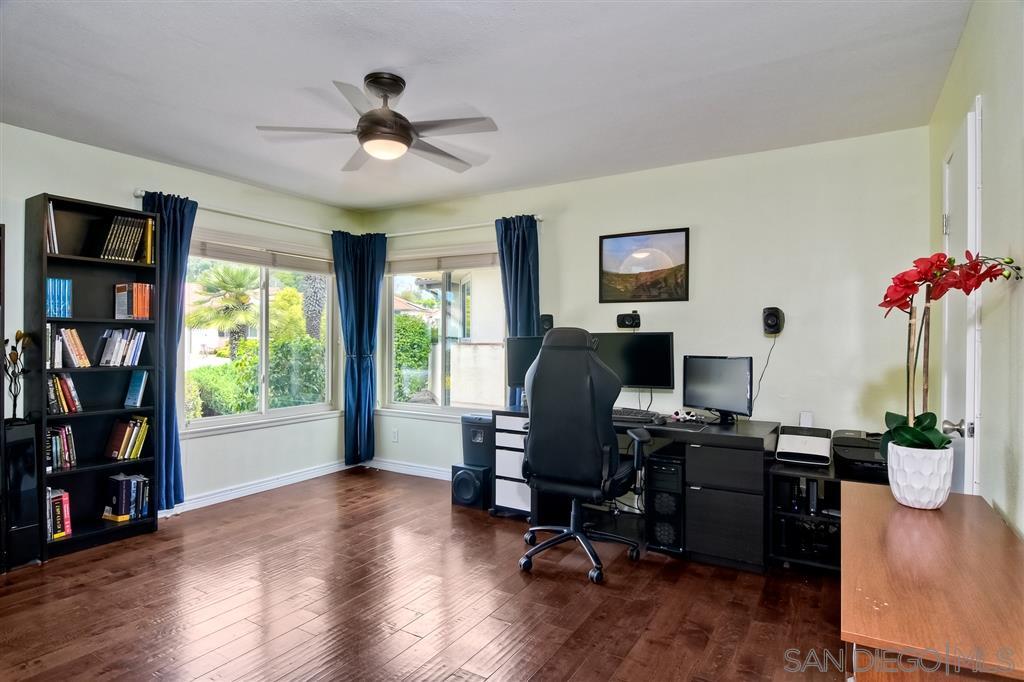 Property Photo: 17612 Fonticello Way CA 92128
