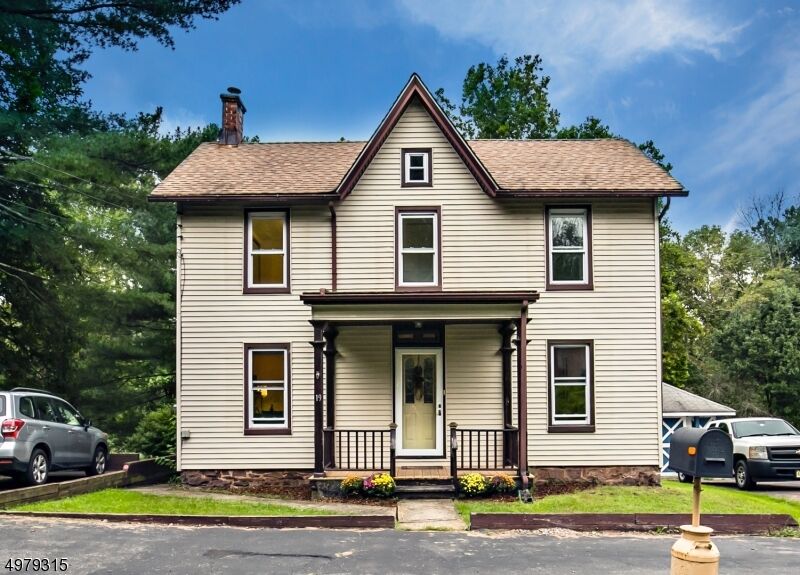 Property Photo: 19 Landsdown Road NJ 08801