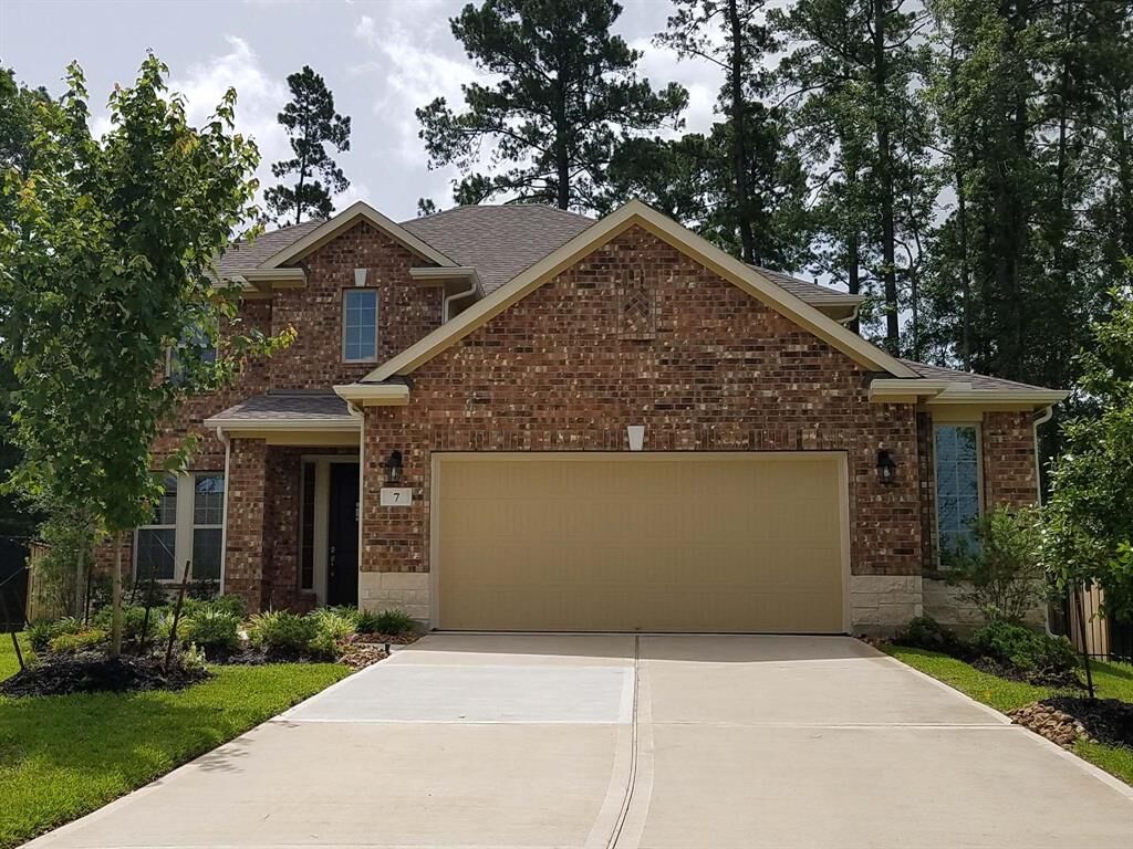 Property Photo: 7 Dawson Woods Court TX 77354