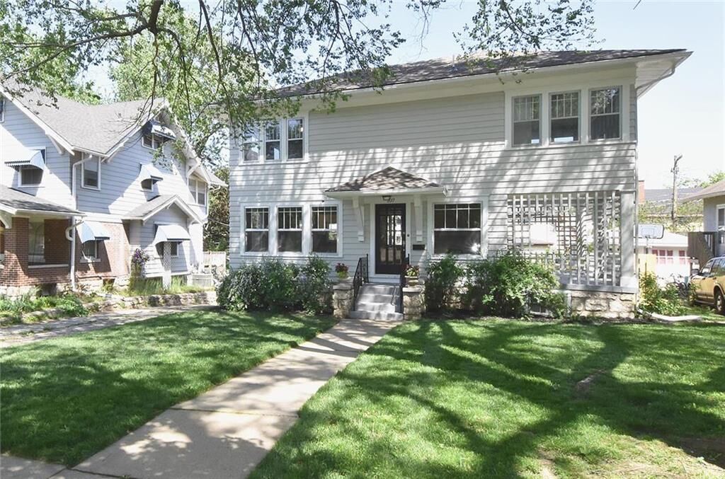 Property Photo: 107 N Van Brunt Boulevard MO 64123