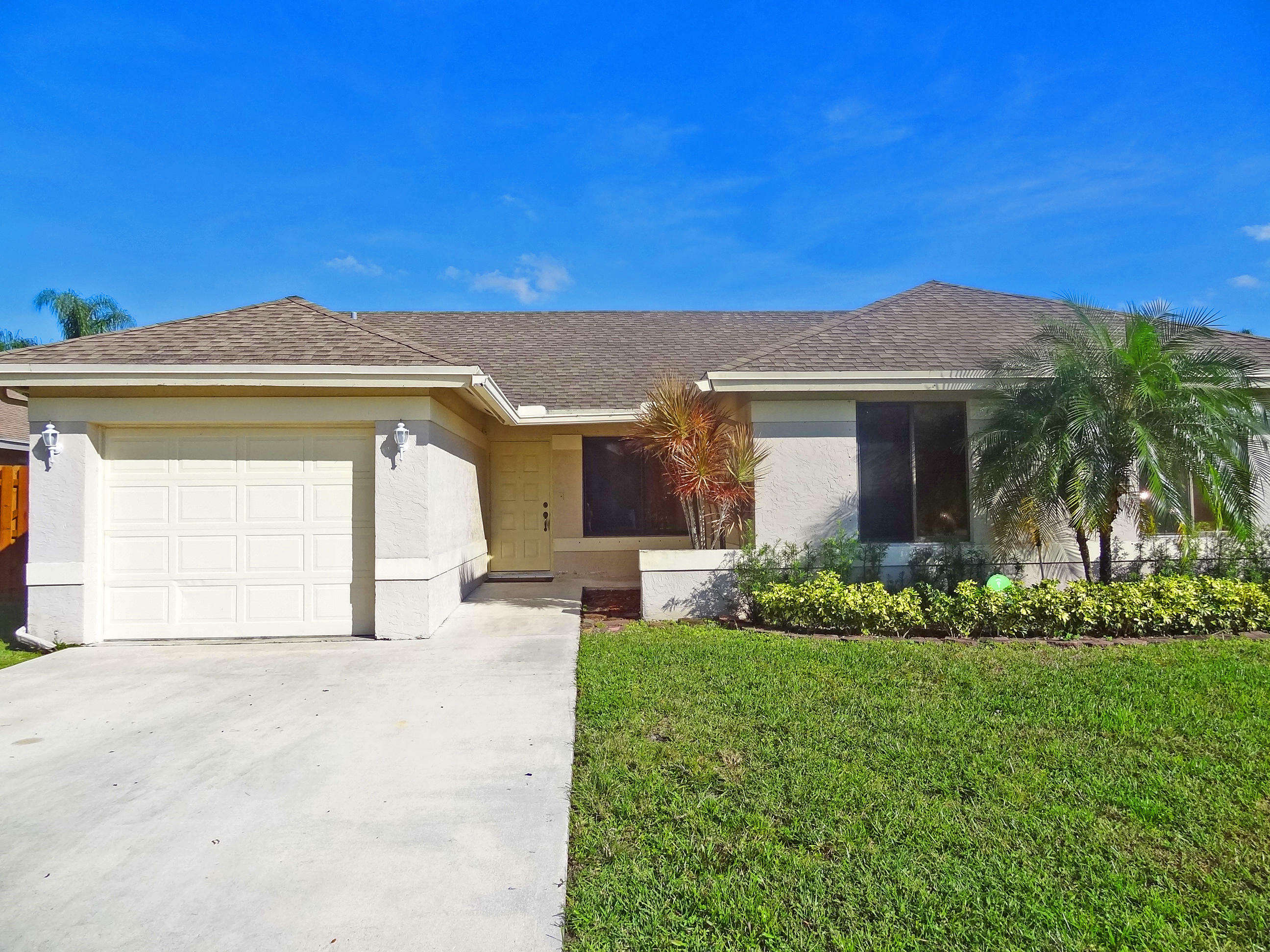 Property Photo:  22550 Grouper Court  FL 33428 