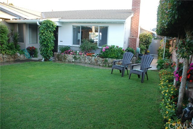 Property Photo: 269 Knox Place CA 92627