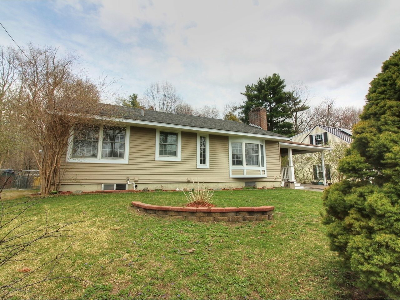 Property Photo:  12 Edgewood Drive  VT 05452 