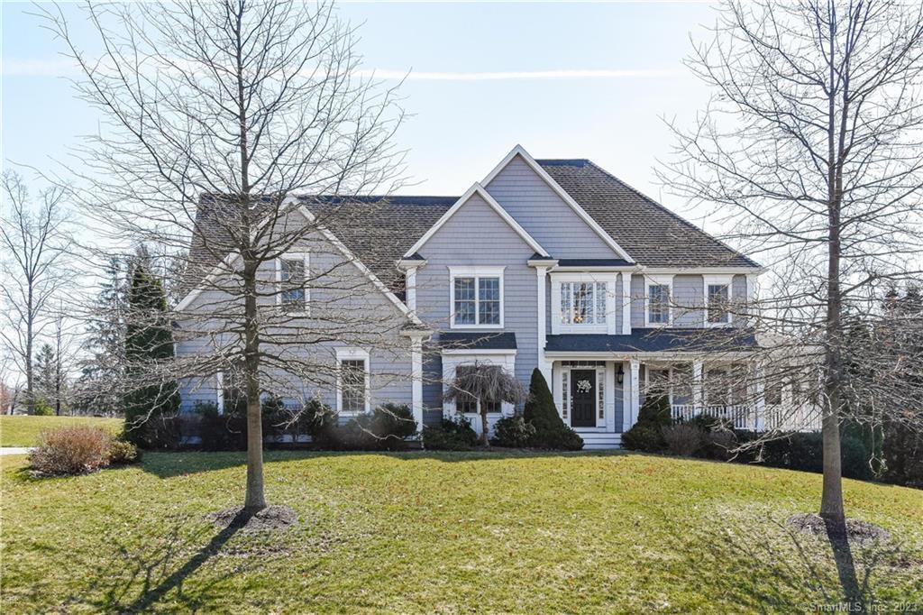 Property Photo:  10 Hampton Court  CT 06073 