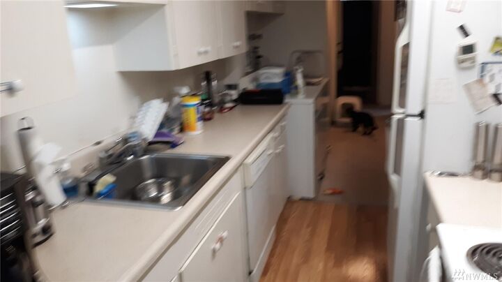 Property Photo:  14020 Midvale Ave N  WA 98133 