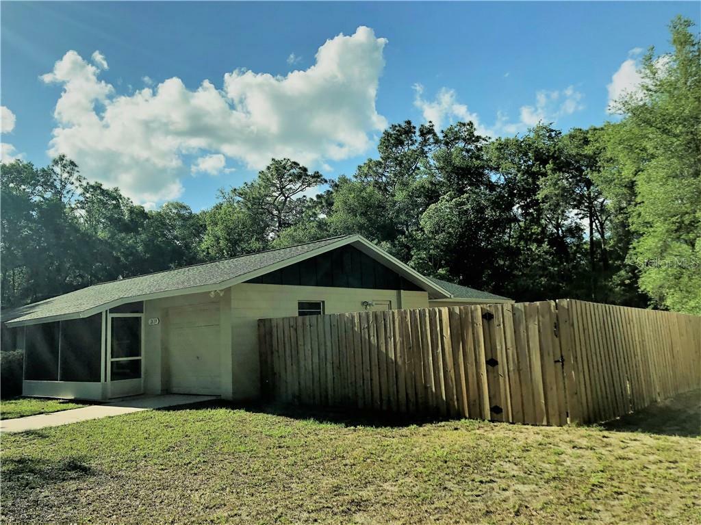 Property Photo:  2639 W Cypress Drive  FL 34433 