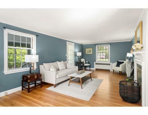 Property Photo:  20 Monadnock Rd  MA 02476 