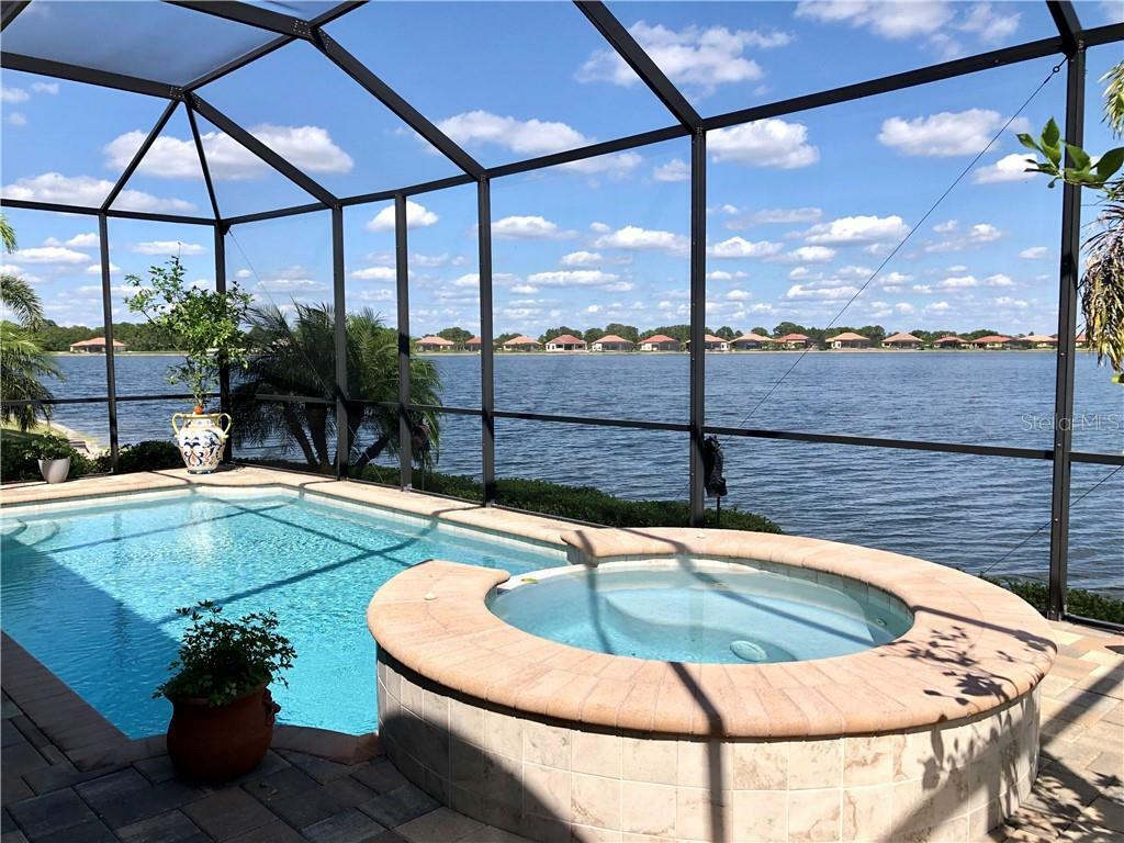 Property Photo: 126 Toscavilla Boulevard FL 34275