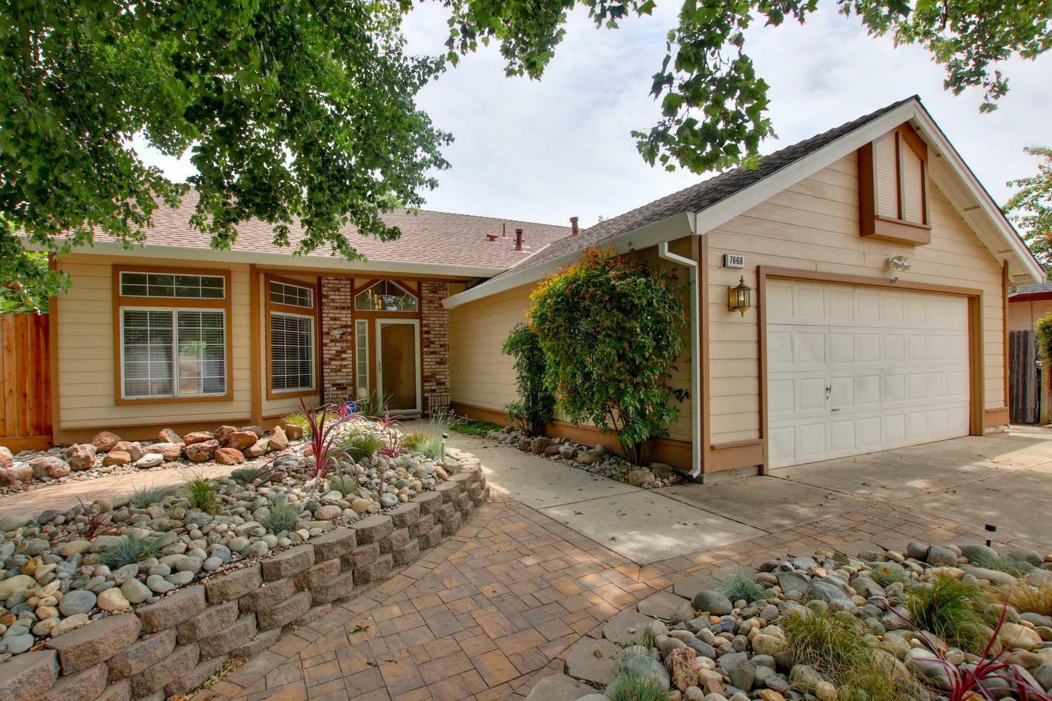 Property Photo:  7668 Eagle Point Way  CA 95843 