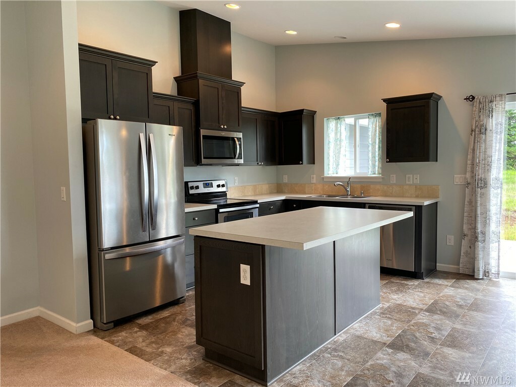 Property Photo: 140 E Tall Timber Lane WA 98584