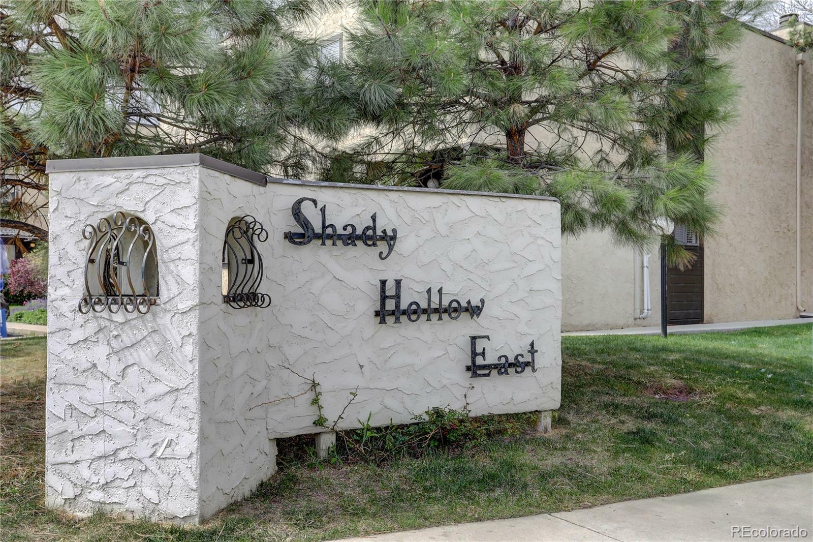 Property Photo:  2999 Shady Hollow E  CO 80304 