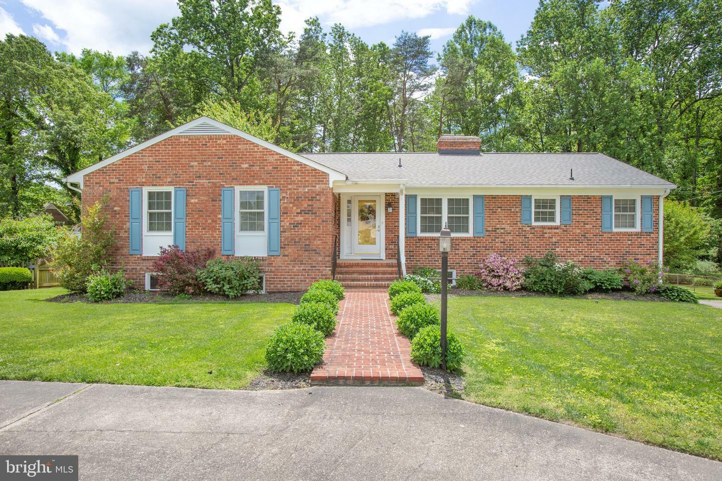 Property Photo:  310 Stonewall Drive  VA 22401 