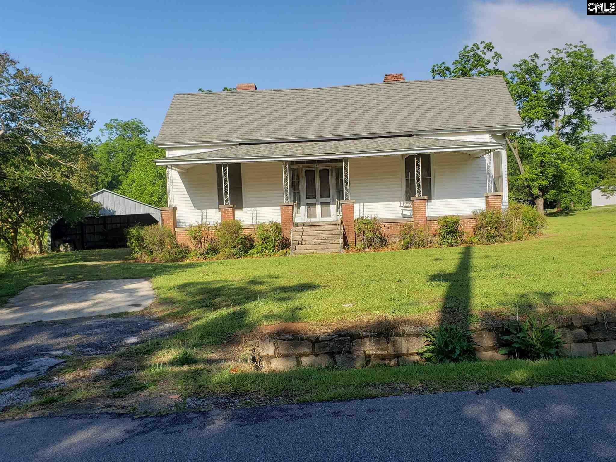 122 Caldwell  Newberry SC 29108-4347 photo