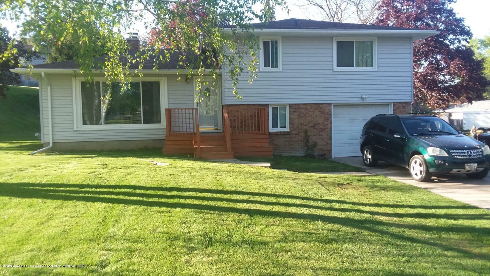 Property Photo:  4610 W Willow Highway  MI 48917 