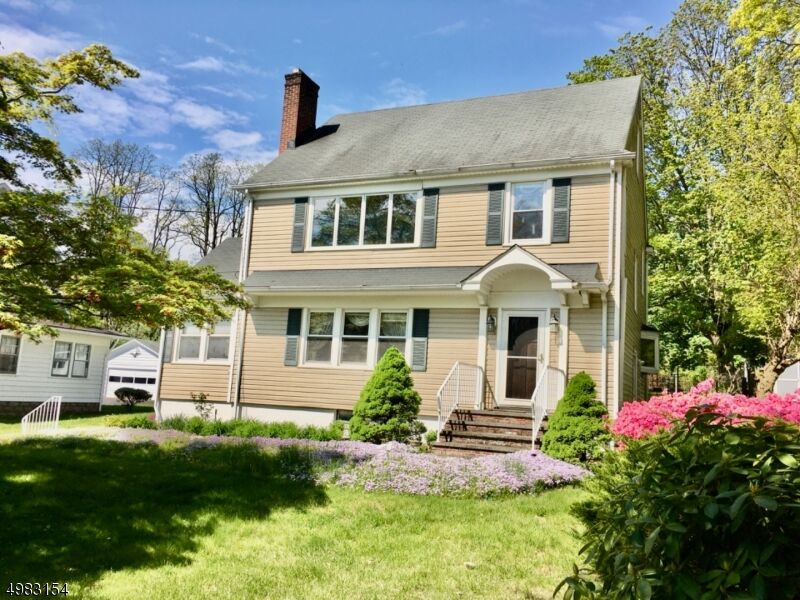 Property Photo:  349 South St  NJ 07960 