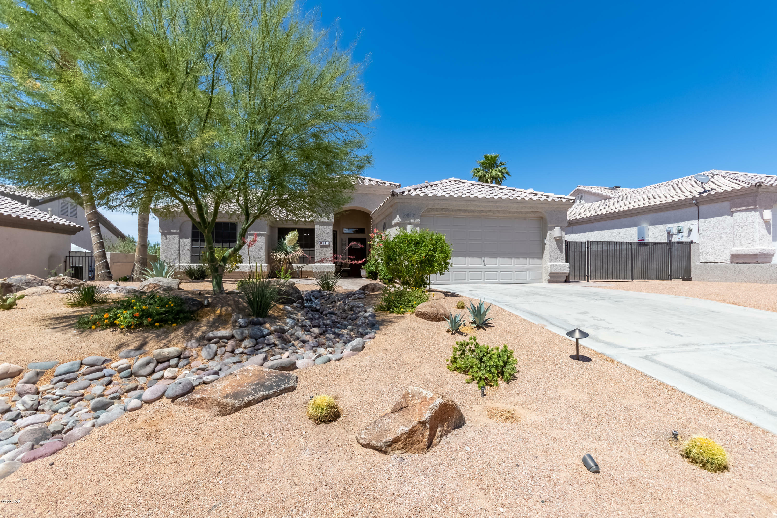 Property Photo:  2417 E George Ln  AZ 86404 