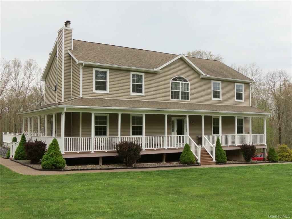 Property Photo:  8 Lenni Lenape Road  NY 12764 