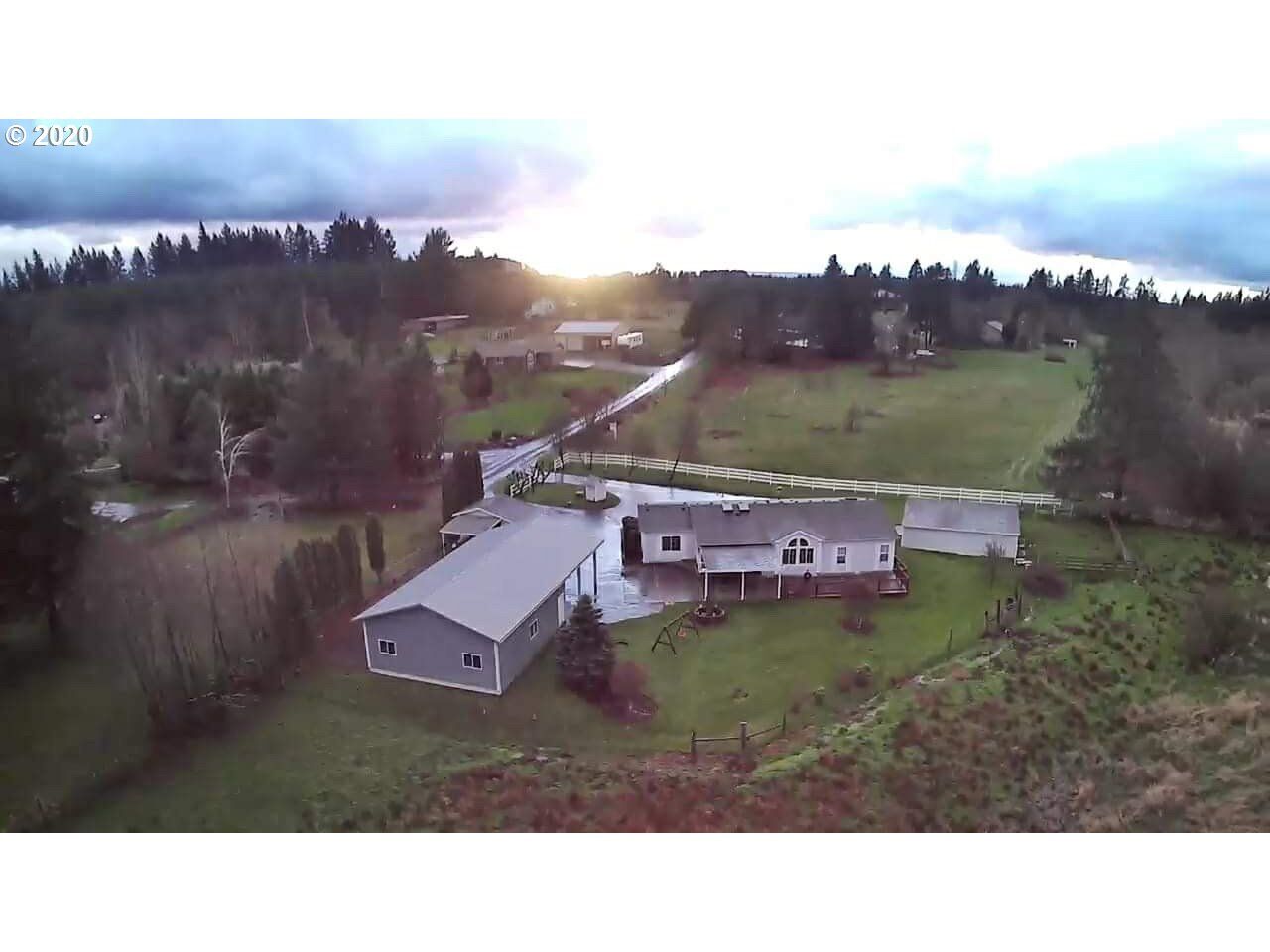 Property Photo:  26704 SE 5th St  WA 98607 