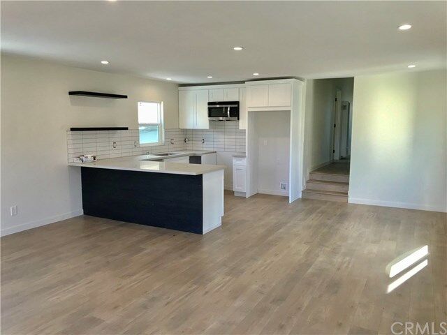 Property Photo: 1464 N Eastern Avenue CA 90063